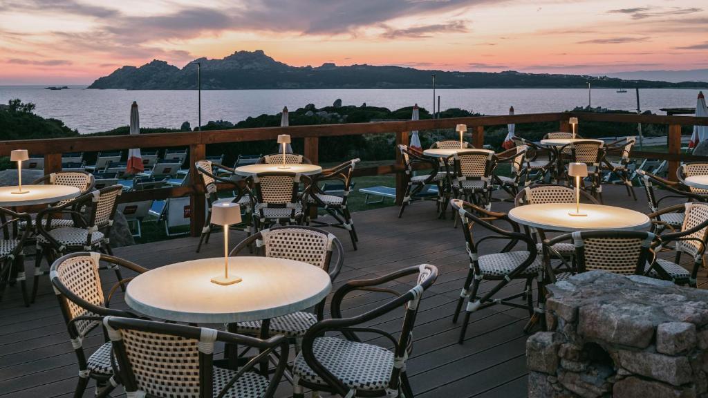 Отель Mangia'S Santa Teresa Sardinia, Curio Collection By Hilton Санта-Тереза-Галлура Экстерьер фото